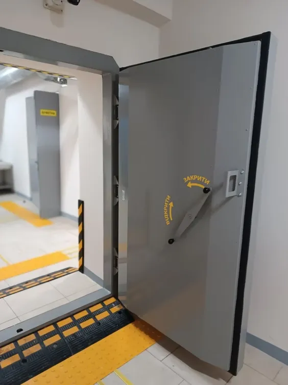 DU-IVR steel doors - gas-tight and explosion-proof. — 2