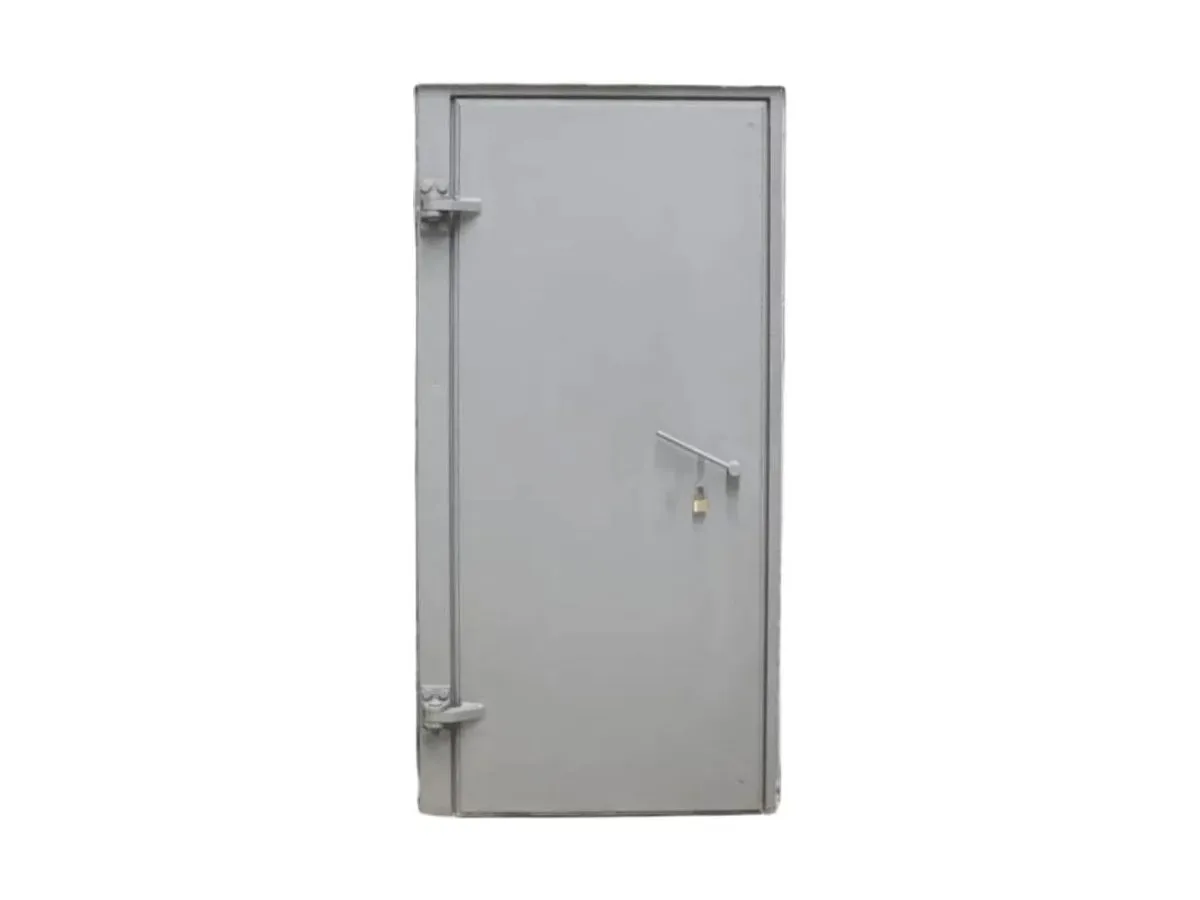 MMR explosion-proof, gas-tight and splinter-proof doors.