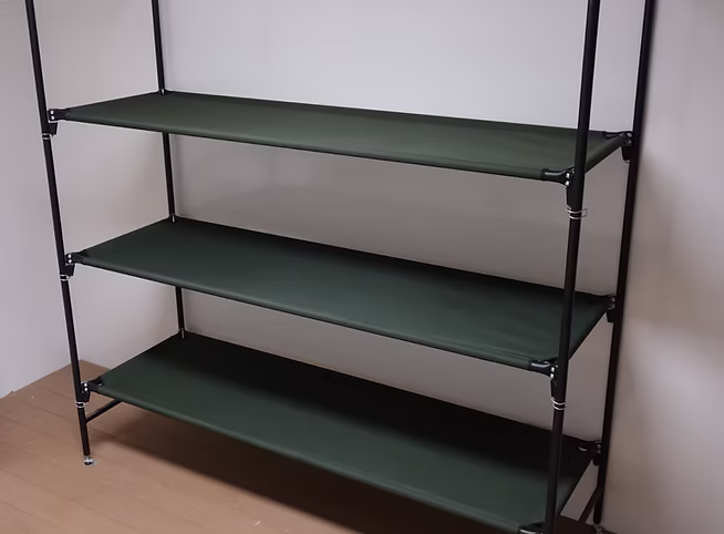 shelter_bunk_bed_3_layer